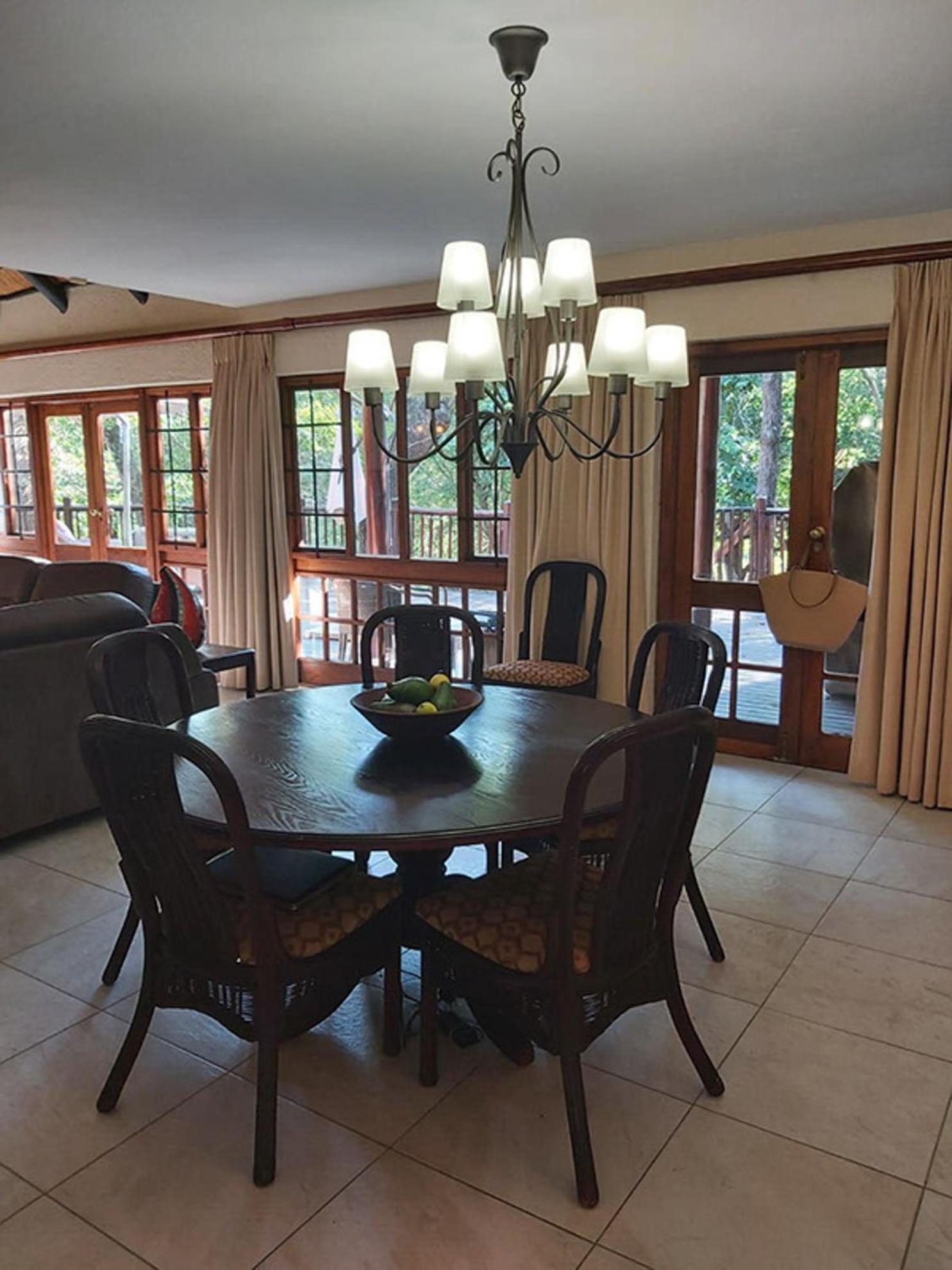 Dreamy 3 Bedroom Villa On The Edge Of The Sabie River In Kruger Park Lodge Hazyview Exterior foto
